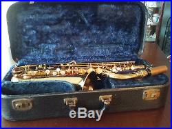 Alto sax M6. Naked lady. Good condition, Gold color