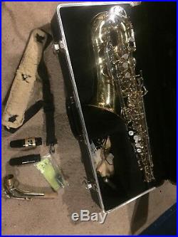 Bundy Selmer II Alto Saxophone USA with Hardshell Case W 2 Mouth Pieces Sax