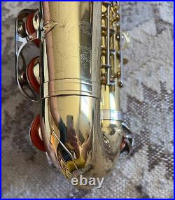 Glory Eb Alto saxophone (with case)