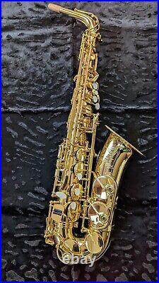 Henri Selmer Paris alto saxophone series II gold deck with suitcase + dealer warranty