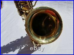 Sax Conn Shooting Stars Eb Alto Saxophone With Mouthpiece and Case