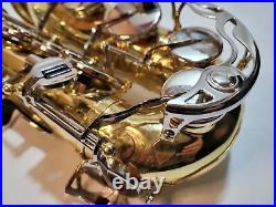 Saxophone Yamaha YAS-23 Alto Sax with Mouthpiece and Hard Yamaha Case