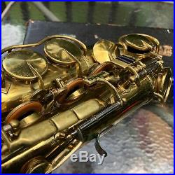 Vintage King Zephyr Alto Saxophone completely overhauled sax great player sax