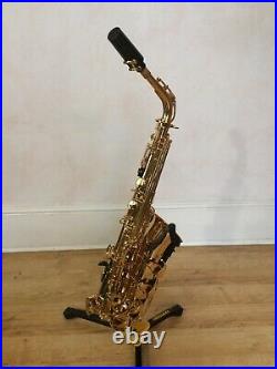 Yamaha YAS-280 Alto Sax in Mint Condition with Carry Case and Accessories