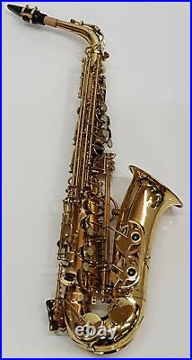 Yanagisawa A-500 Saxophone Alto Sax Gold Finish & Berkeley Case Full Outfit